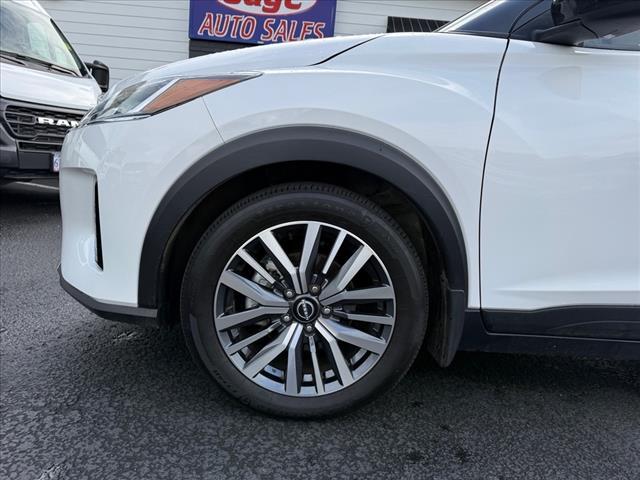 used 2024 Nissan Kicks car, priced at $21,888
