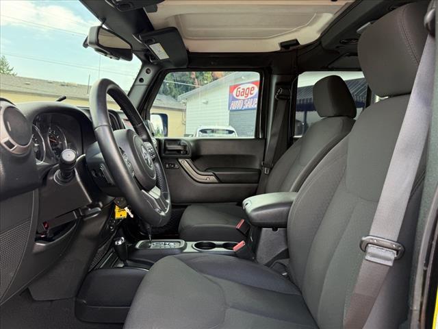 used 2015 Jeep Wrangler Unlimited car, priced at $22,888