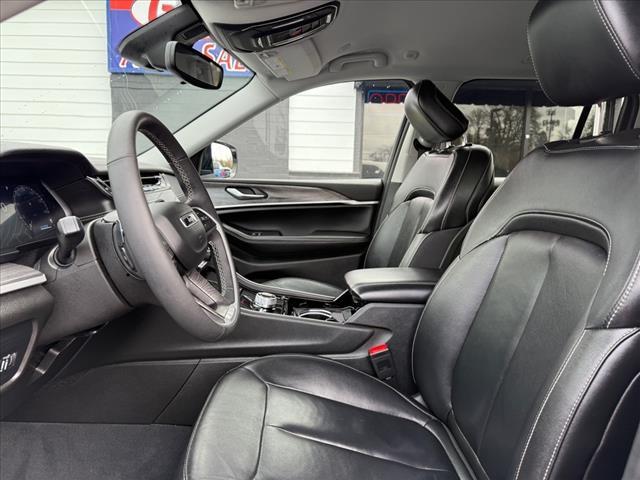 used 2023 Jeep Grand Cherokee car, priced at $32,688