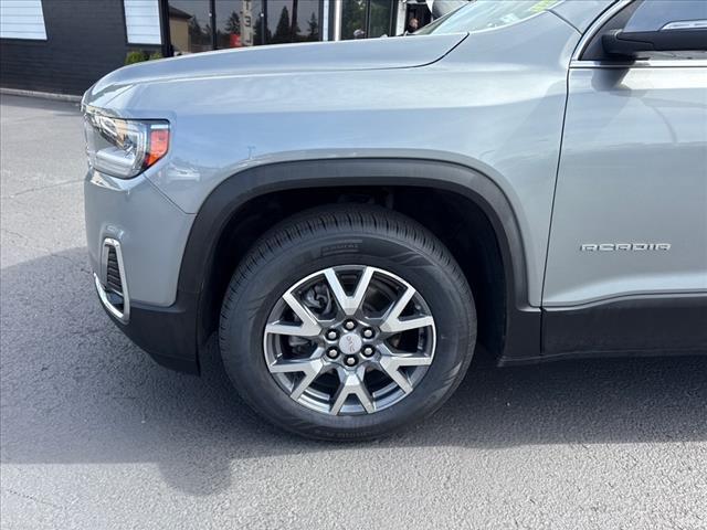 used 2023 GMC Acadia car, priced at $28,460