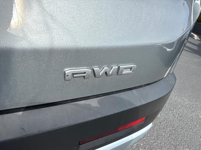 used 2023 GMC Acadia car, priced at $28,460