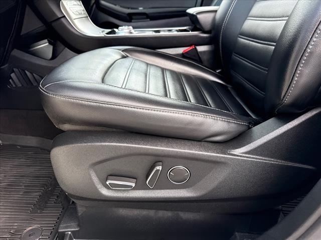 used 2019 Ford Edge car, priced at $16,888