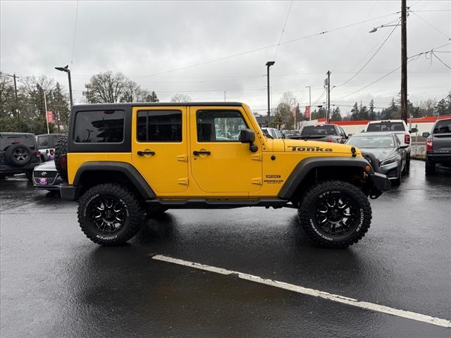 used 2015 Jeep Wrangler Unlimited car, priced at $22,888