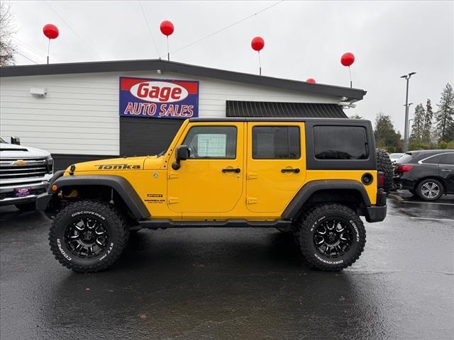 used 2015 Jeep Wrangler Unlimited car, priced at $22,888