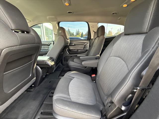 used 2016 Chevrolet Traverse car, priced at $8,888
