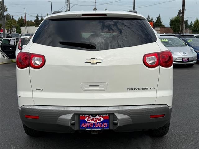 used 2011 Chevrolet Traverse car, priced at $8,888