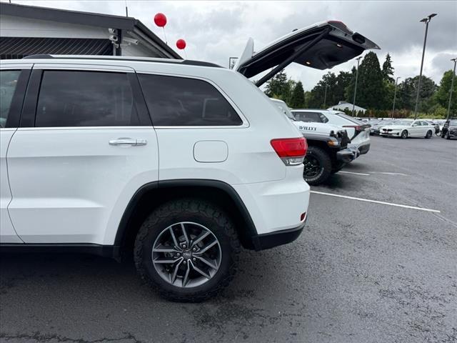 used 2017 Jeep Grand Cherokee car, priced at $16,888