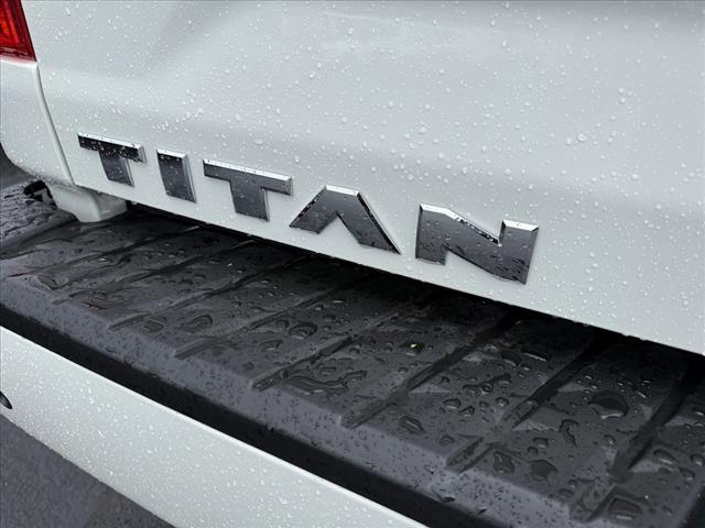 used 2023 Nissan Titan car, priced at $32,000
