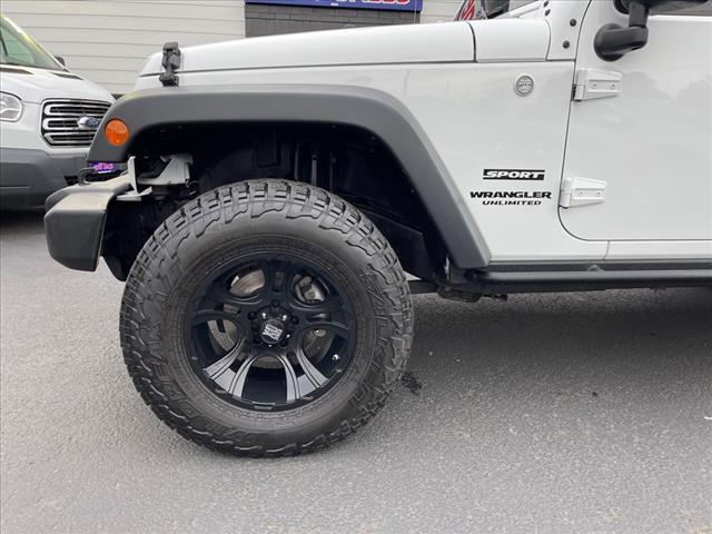 used 2015 Jeep Wrangler Unlimited car, priced at $16,888