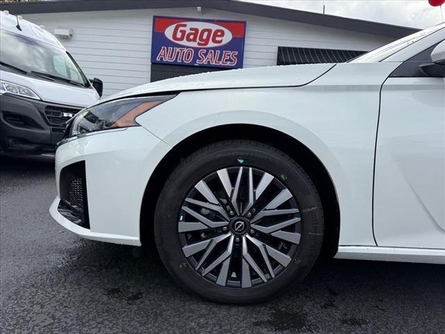 used 2023 Nissan Altima car, priced at $24,888