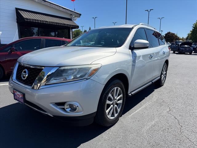 used 2016 Nissan Pathfinder car, priced at $11,888