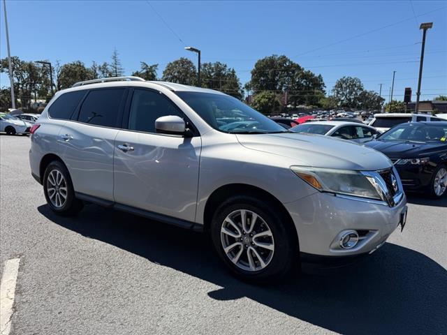 used 2016 Nissan Pathfinder car, priced at $11,888