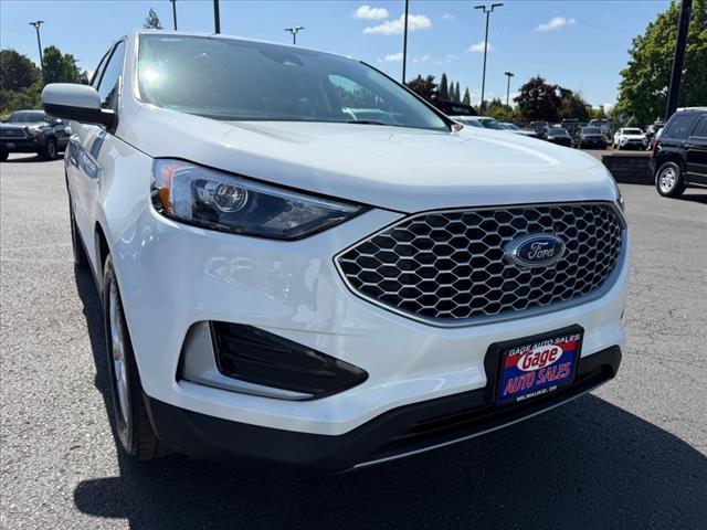used 2024 Ford Edge car