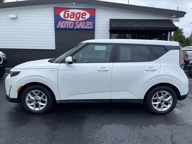 used 2023 Kia Soul car, priced at $15,888