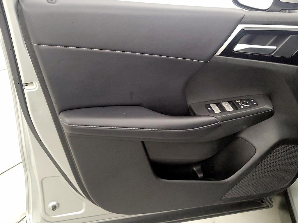 used 2023 Mitsubishi Outlander car, priced at $23,998