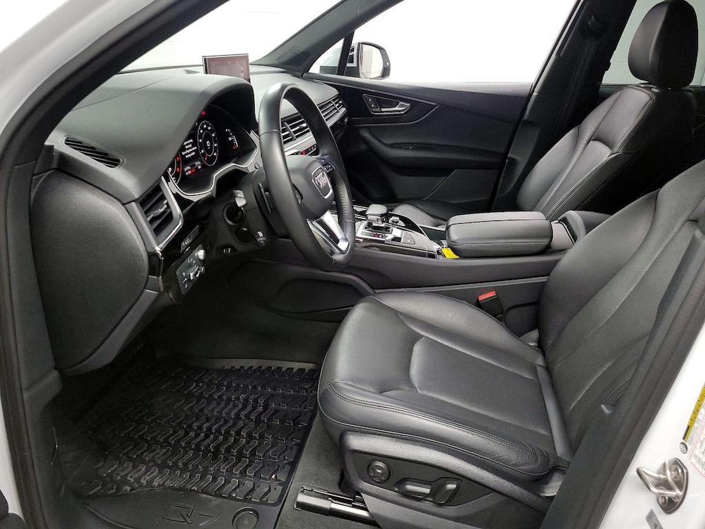 used 2017 Audi Q7 car, priced at $31,998