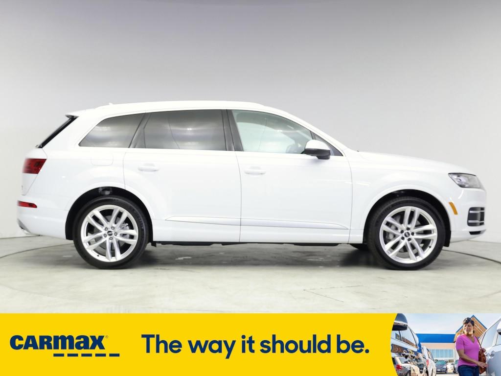 used 2017 Audi Q7 car, priced at $31,998