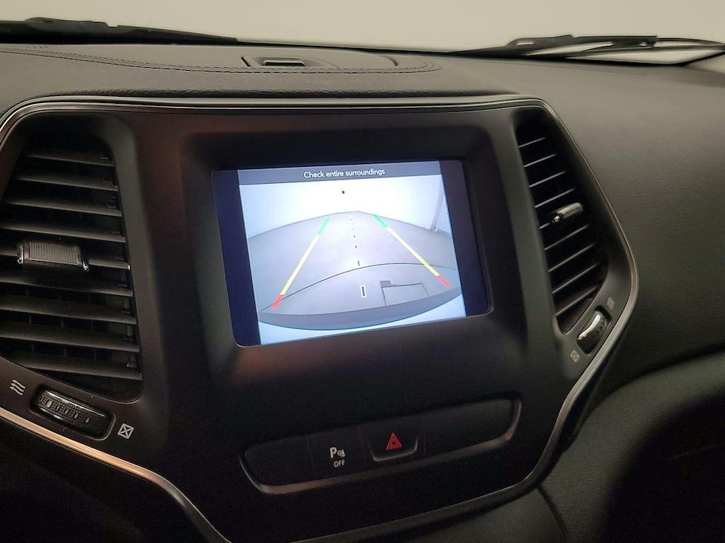 used 2019 Jeep Cherokee car, priced at $12,998