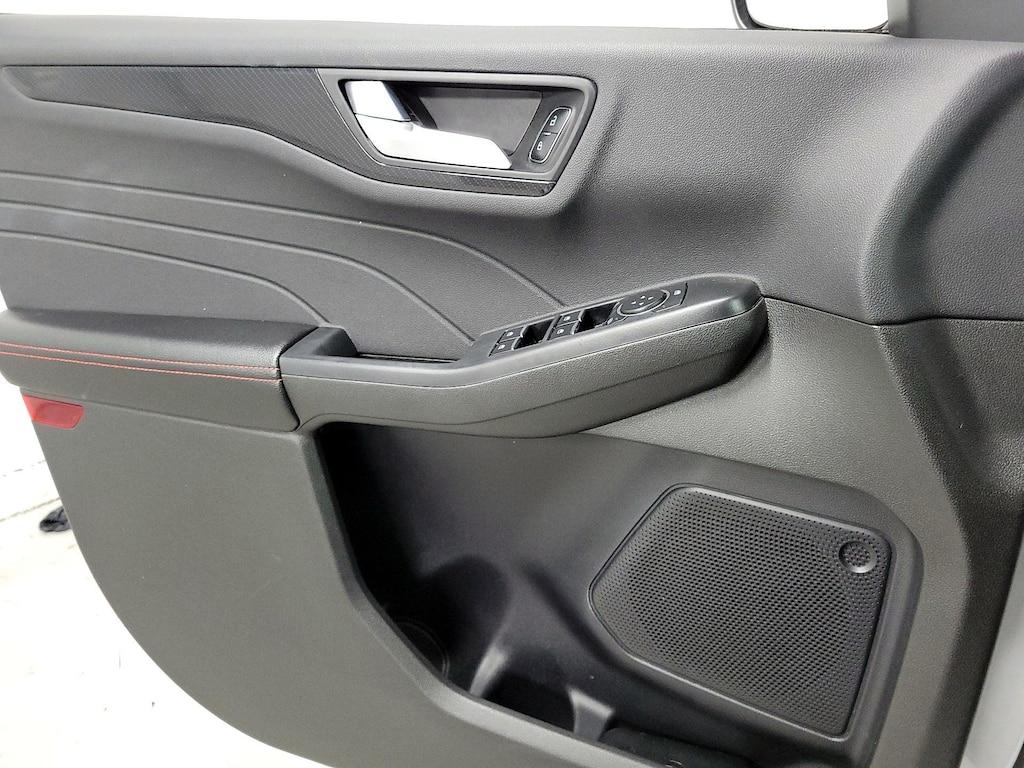 used 2023 Ford Escape car, priced at $20,998
