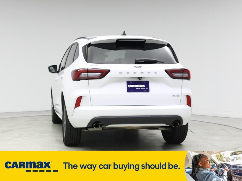 used 2023 Ford Escape car, priced at $20,998