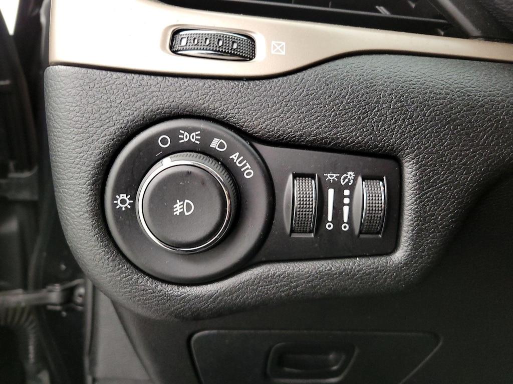 used 2016 Jeep Cherokee car, priced at $12,599