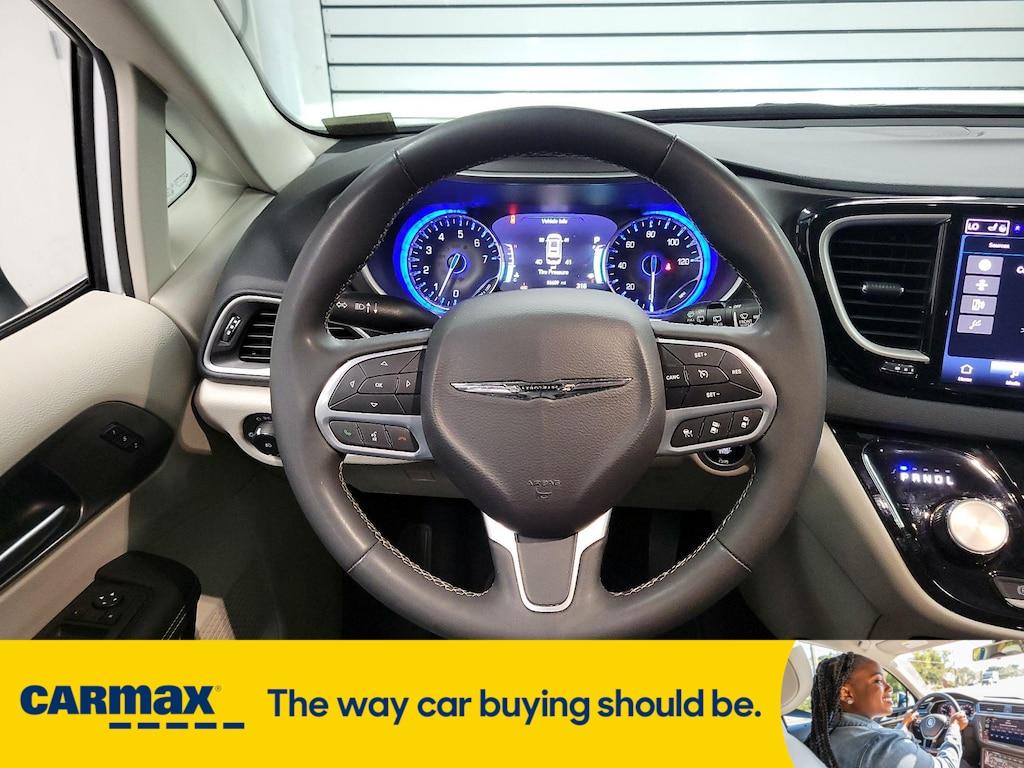used 2023 Chrysler Pacifica car, priced at $24,998