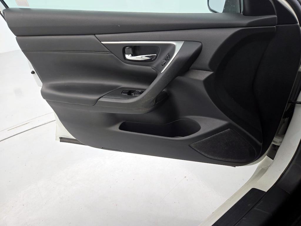 used 2015 Nissan Altima car, priced at $15,998
