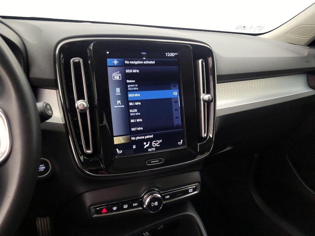 used 2021 Volvo XC40 car, priced at $28,998