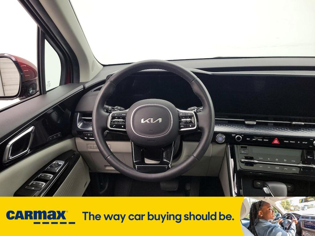 used 2024 Kia Carnival car, priced at $42,998