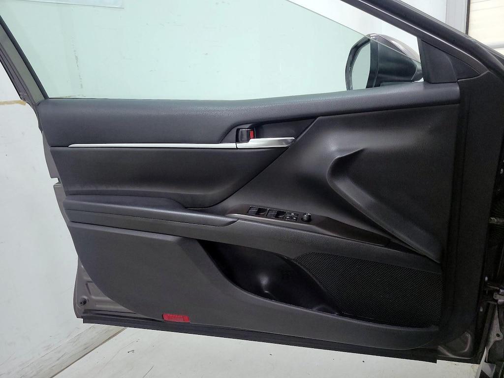 used 2023 Toyota Camry Hybrid car, priced at $28,998