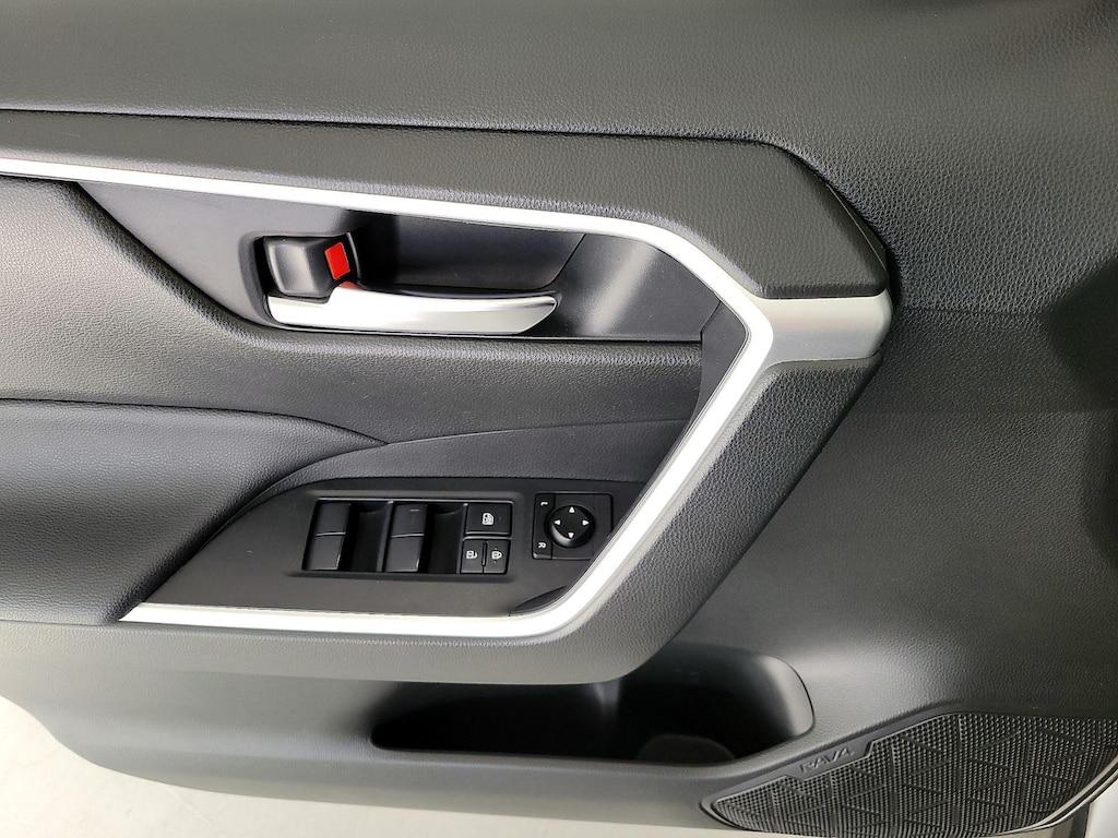 used 2020 Toyota RAV4 car, priced at $26,998