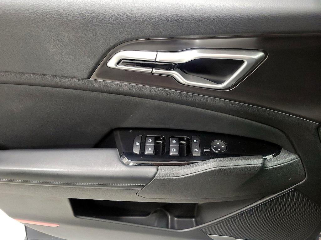used 2023 Kia Sportage Hybrid car, priced at $29,998