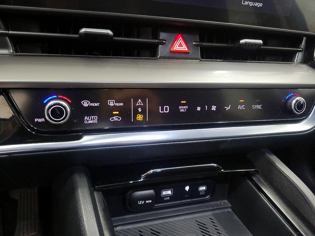 used 2023 Kia Sportage Hybrid car, priced at $29,998