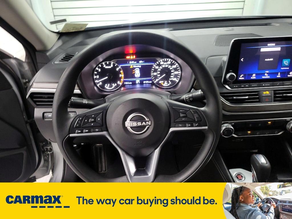 used 2023 Nissan Altima car, priced at $19,998