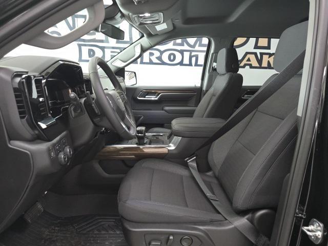 new 2025 Chevrolet Silverado 1500 car, priced at $62,570