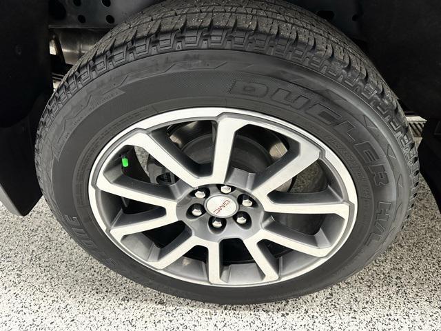used 2021 GMC Canyon car, priced at $35,921