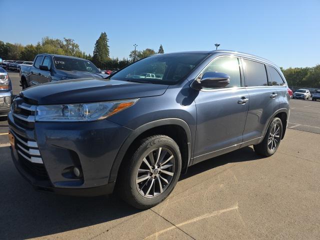 used 2017 Toyota Highlander car, priced at $22,999