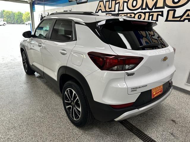 used 2024 Chevrolet TrailBlazer car, priced at $25,497