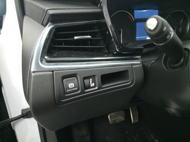 used 2024 Cadillac XT6 car, priced at $51,999