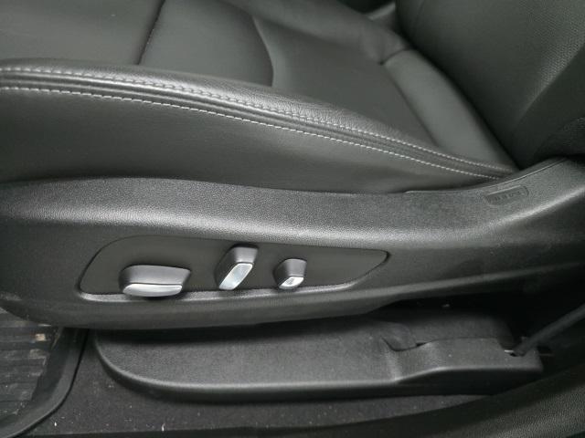 used 2024 Cadillac XT6 car, priced at $51,999