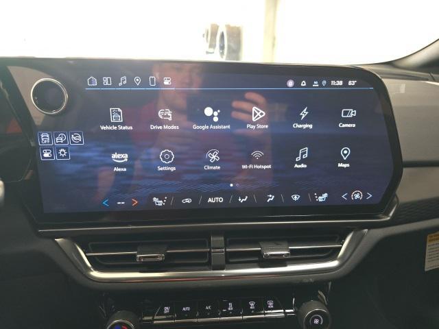 new 2025 Chevrolet Equinox EV car, priced at $41,085