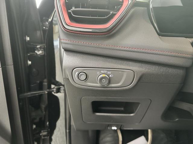 used 2024 Chevrolet TrailBlazer car, priced at $27,979