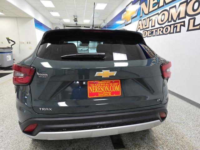 new 2025 Chevrolet Trax car, priced at $24,315