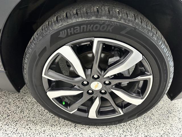 used 2023 Chevrolet Equinox car, priced at $26,497