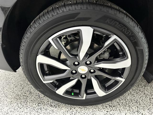 used 2023 Chevrolet Equinox car, priced at $26,497