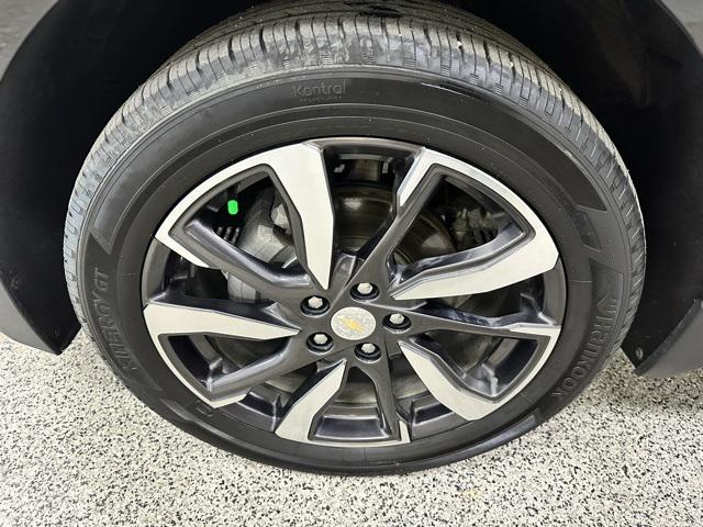 used 2023 Chevrolet Equinox car, priced at $26,497
