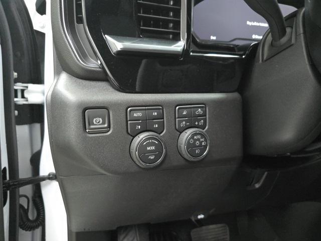new 2025 Chevrolet Silverado 3500 car, priced at $69,450