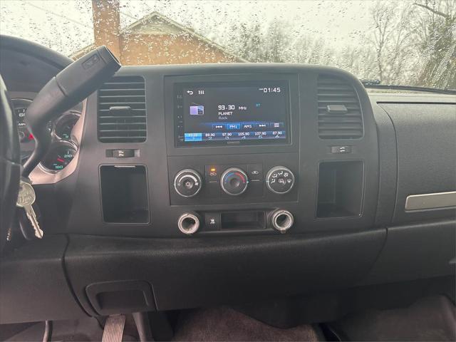 used 2010 Chevrolet Silverado 1500 car, priced at $9,995