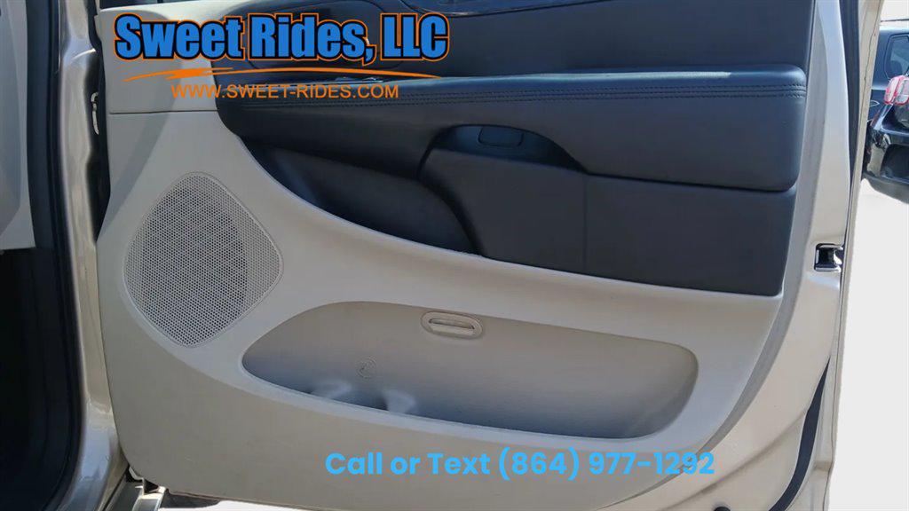 used 2013 Dodge Grand Caravan car, priced at $6,995