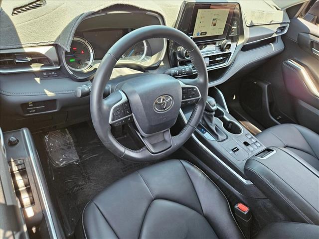 used 2023 Toyota Highlander Hybrid car, priced at $42,437